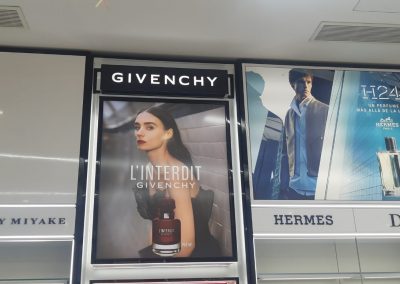 Givenchy - BW Druni Artea (3)